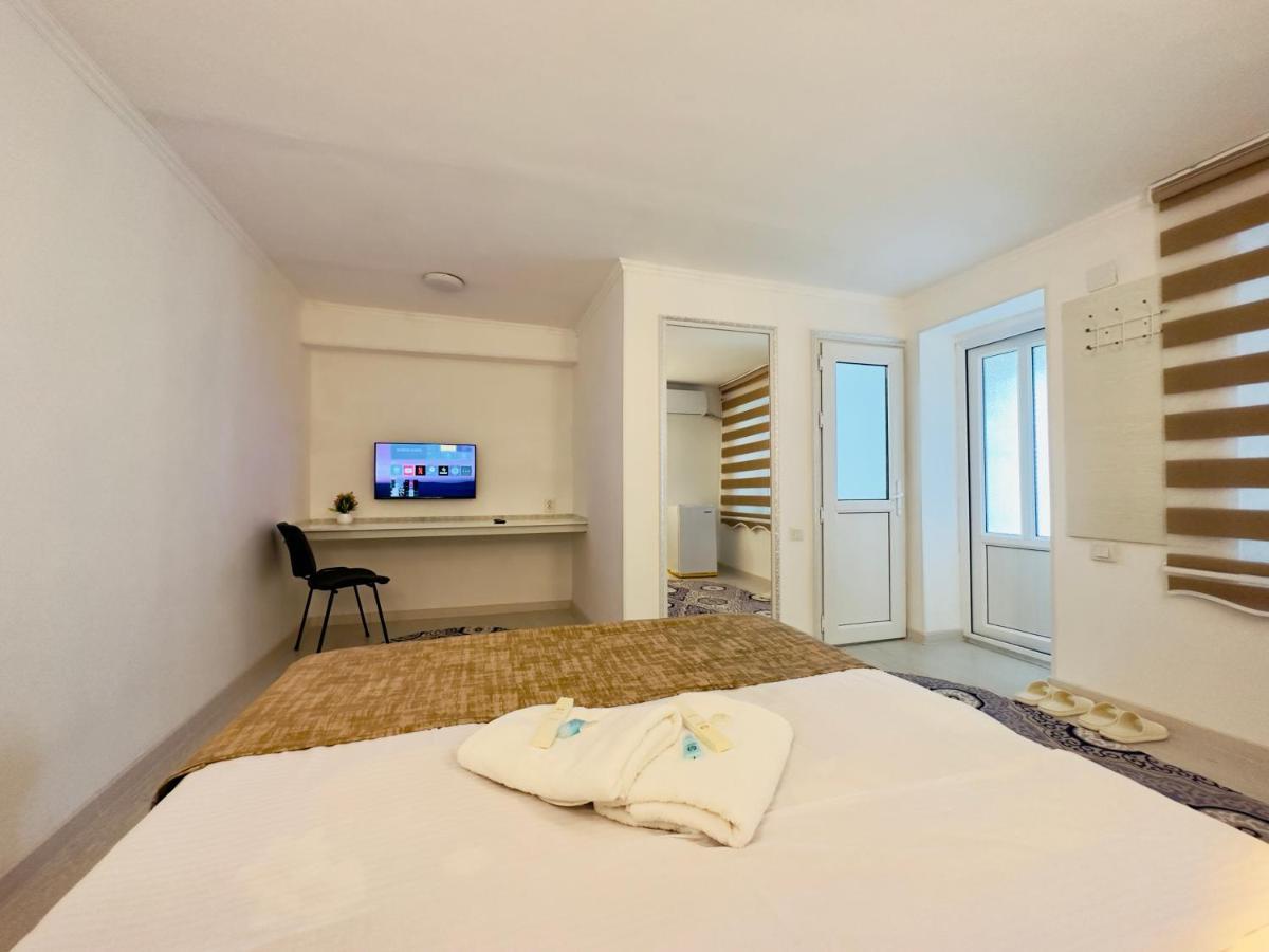 Abs Guest House Osh Exterior photo