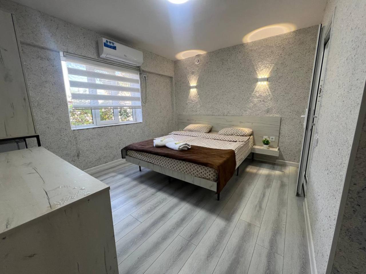 Abs Guest House Osh Exterior photo